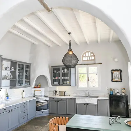 Spectacular View Istérnia