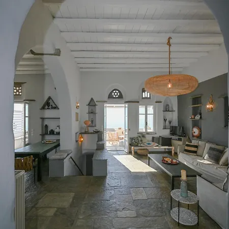 Spectacular View Istérnia